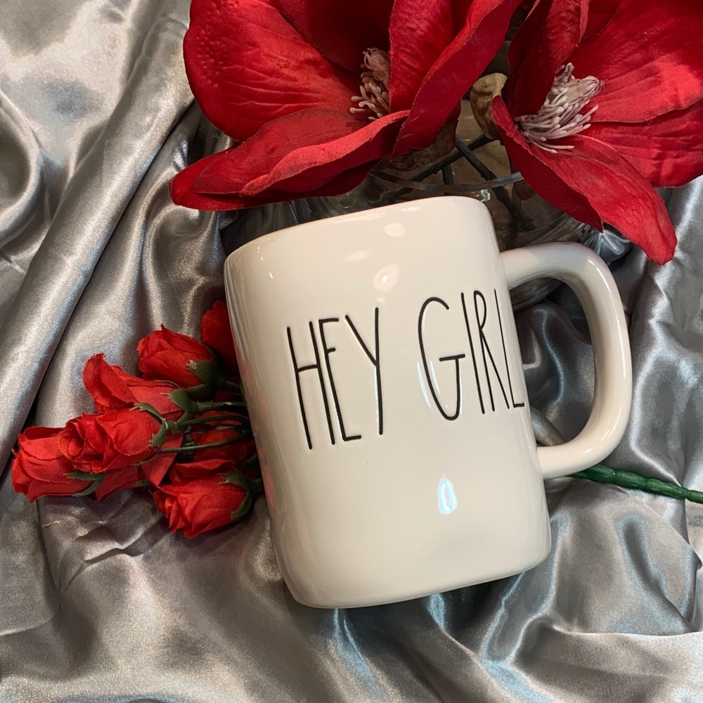 🌹 “Hey Girl” RAE DUNN White Ceramic Mug •
